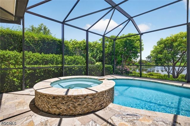 9066 Mockingbird DR, Sanibel, FL 33957