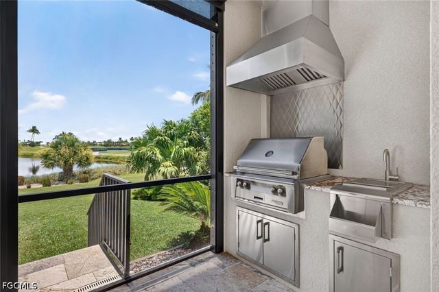9066 Mockingbird DR, Sanibel, FL 33957