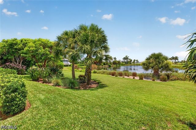 9066 Mockingbird DR, Sanibel, FL 33957