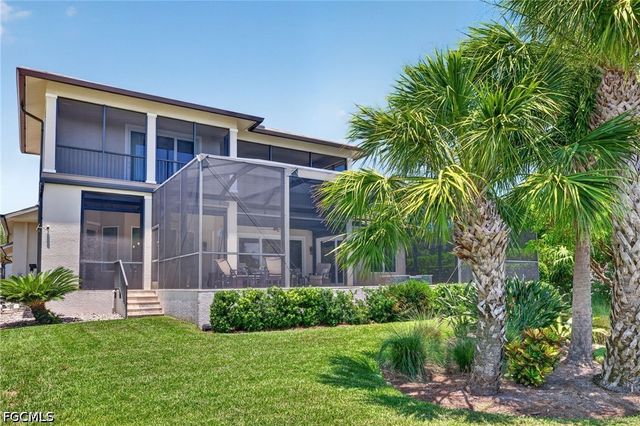 9066 Mockingbird DR, Sanibel, FL 33957