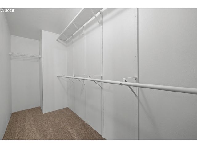 16300 Se HIGHWAY 224 8, Damascus, OR 97089