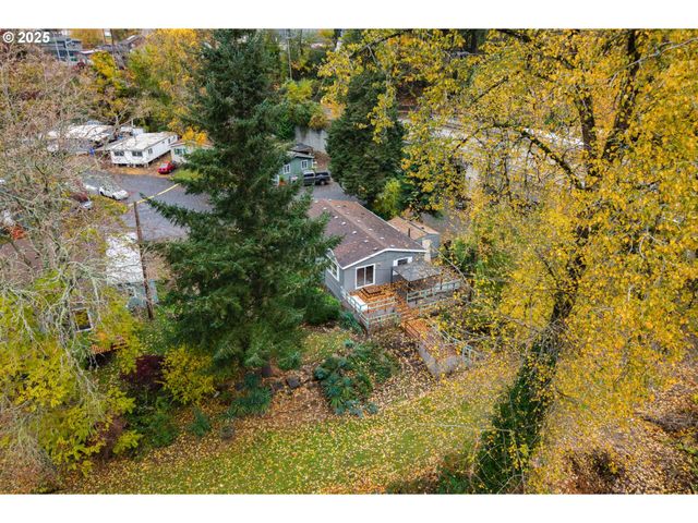 16300 Se HIGHWAY 224 8, Damascus, OR 97089