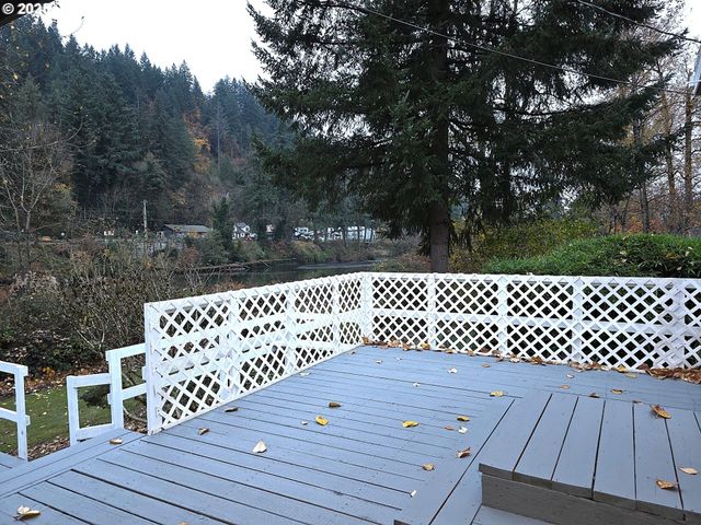 16300 Se HIGHWAY 224 8, Damascus, OR 97089