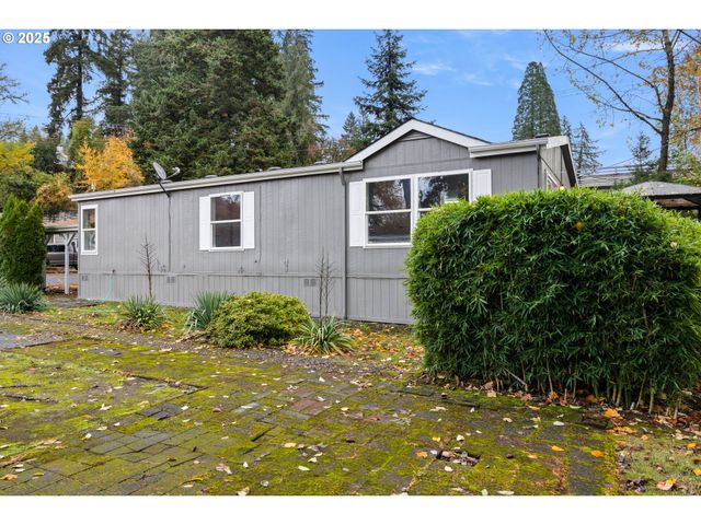 16300 Se HIGHWAY 224 8, Damascus, OR 97089