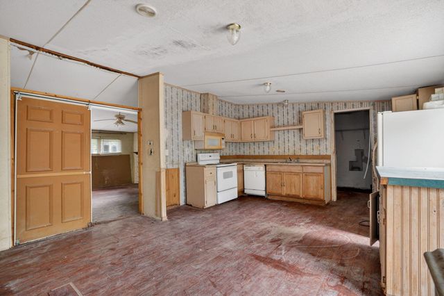 18265 Split Oak Circle, New Caney, TX 77357