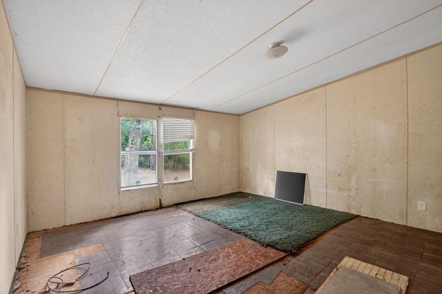 18265 Split Oak Circle, New Caney, TX 77357
