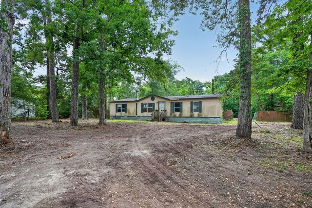 18265 Split Oak Circle, New Caney, TX 77357