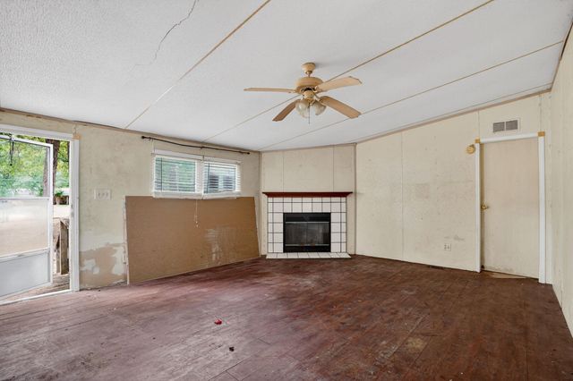 18265 Split Oak Circle, New Caney, TX 77357