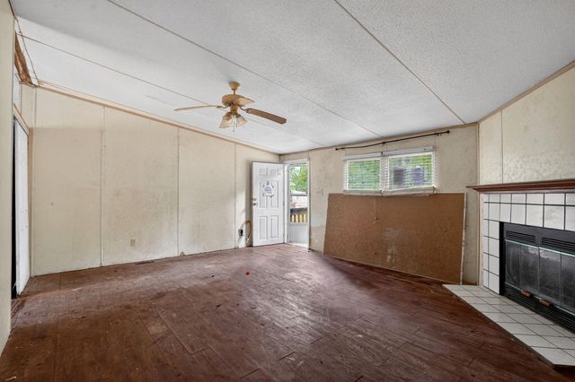 18265 Split Oak Circle, New Caney, TX 77357