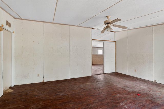18265 Split Oak Circle, New Caney, TX 77357