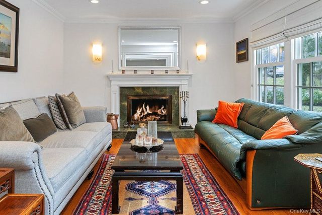 34 Hemlock Drive, Sleepy Hollow, NY 10591