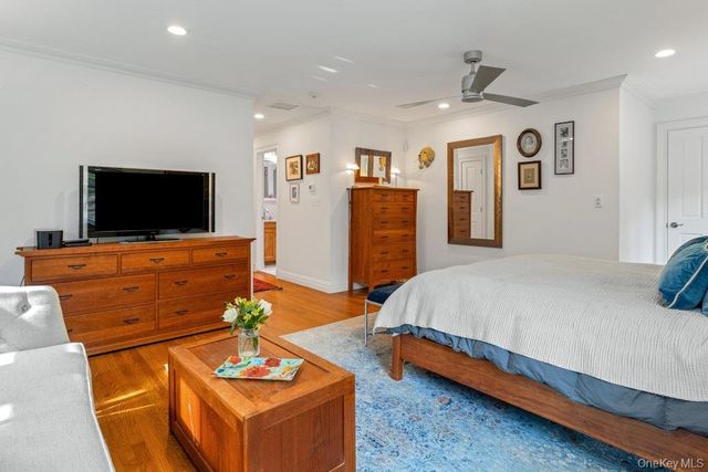 34 Hemlock Drive, Sleepy Hollow, NY 10591