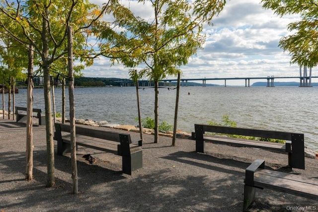 34 Hemlock Drive, Sleepy Hollow, NY 10591