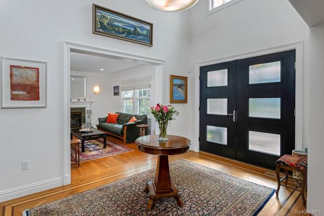 34 Hemlock Drive, Sleepy Hollow, NY 10591