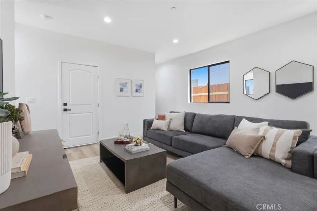 4433 Phelan, Baldwin Park, CA 91706
