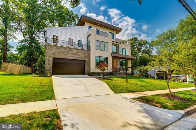 506 KINGSLEY RD SW, Vienna, VA 22180