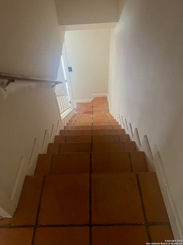 6611 Southpoint St Apt 119, San Antonio, TX 78229