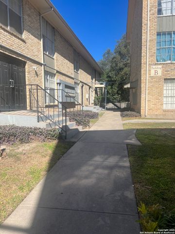 6611 Southpoint St Apt 119, San Antonio, TX 78229