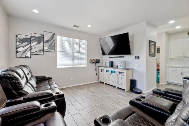 1700 Santa Gloria, San Diego, CA 92154