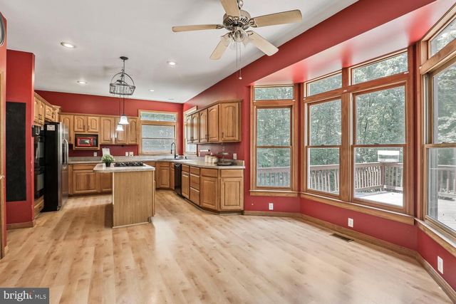 1761 BUCKNER, Bumpass, VA 23024