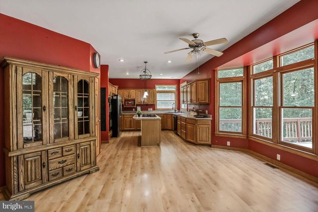 1761 BUCKNER, Bumpass, VA 23024