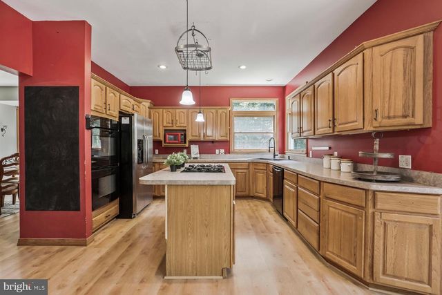 1761 BUCKNER, Bumpass, VA 23024