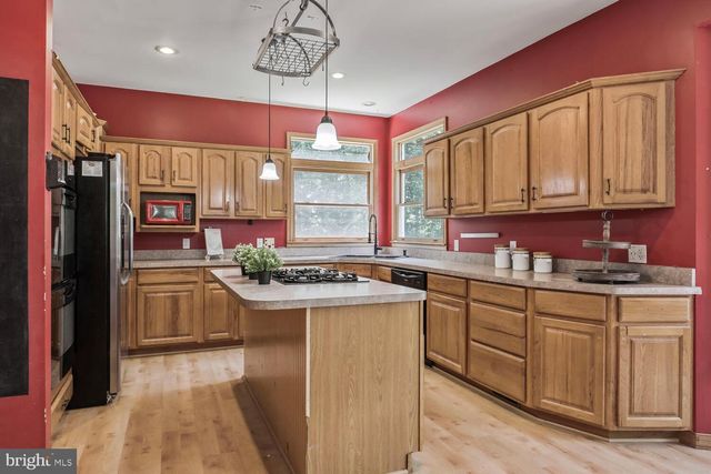 1761 BUCKNER, Bumpass, VA 23024