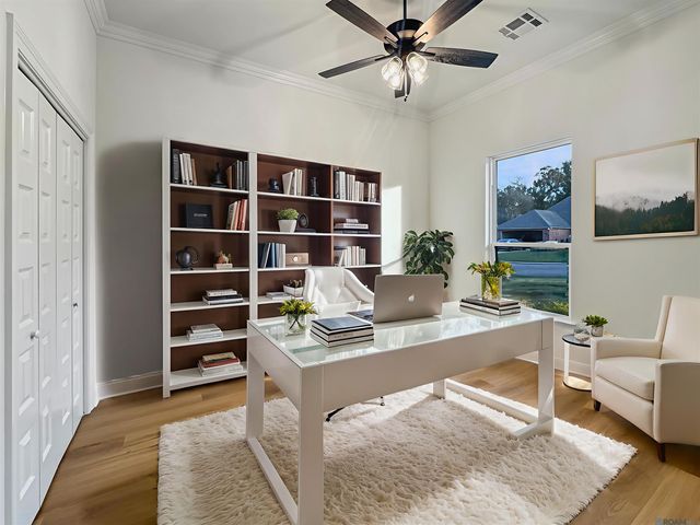 41106 Garden Ct, Gonzales, LA 70737