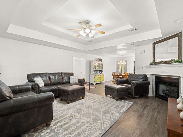 1656 Jeane Chapel, Leesville, LA 71446