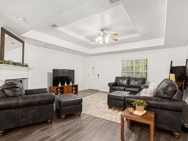1656 Jeane Chapel, Leesville, LA 71446