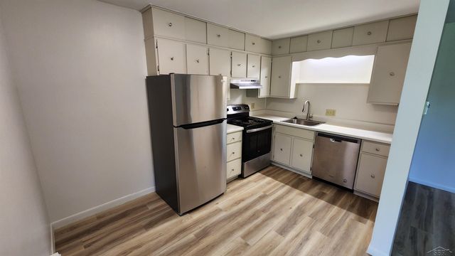 240 W Tuscola UNIT 4 Street, Frankenmuth, MI 48734