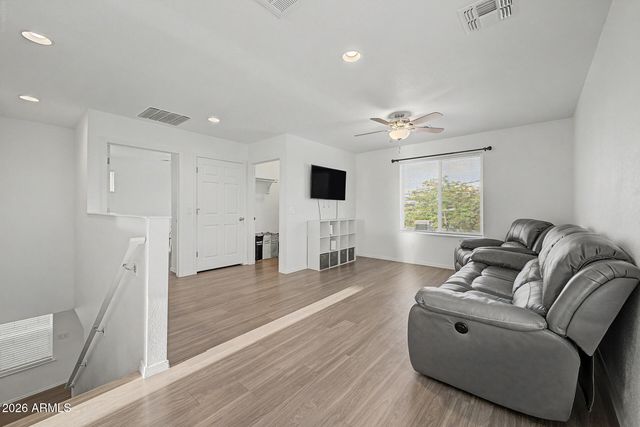 1967 E DON CARLOS Avenue 1006, Tempe, AZ 85281
