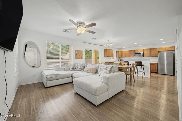 1967 E DON CARLOS Avenue 1006, Tempe, AZ 85281