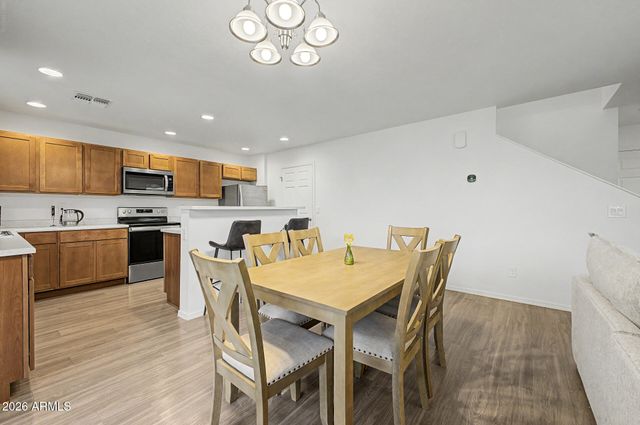 1967 E DON CARLOS Avenue 1006, Tempe, AZ 85281