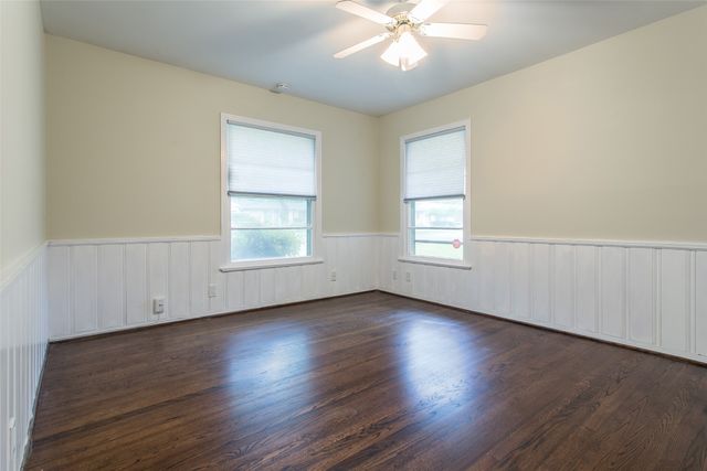 2803 Costa Mesa Drive, Dallas, TX 75228