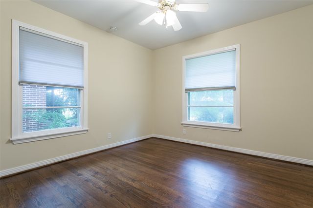 2803 Costa Mesa Drive, Dallas, TX 75228