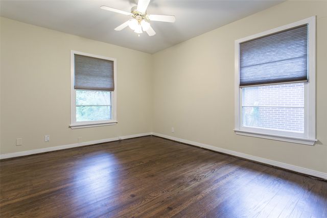 2803 Costa Mesa Drive, Dallas, TX 75228