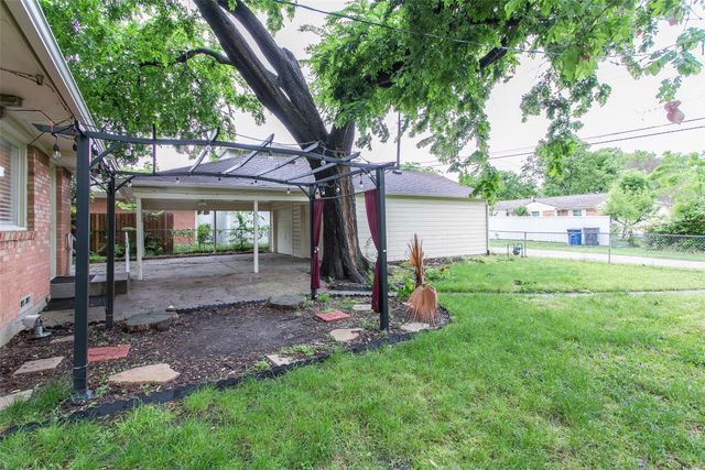 2803 Costa Mesa Drive, Dallas, TX 75228