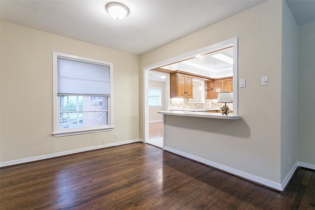 2803 Costa Mesa Drive, Dallas, TX 75228