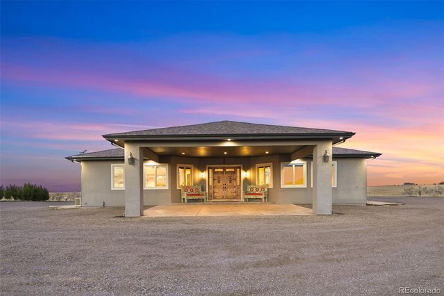 45330 Valdonna Circle, Bennett, CO 80102