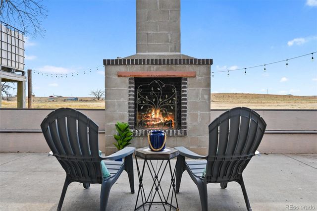 45330 Valdonna Circle, Bennett, CO 80102