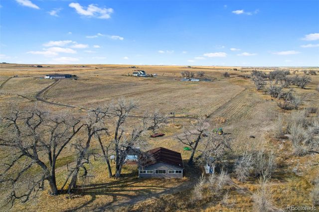45330 Valdonna Circle, Bennett, CO 80102