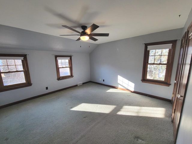 304 S LAKE STREET, Hustisford, WI 53034