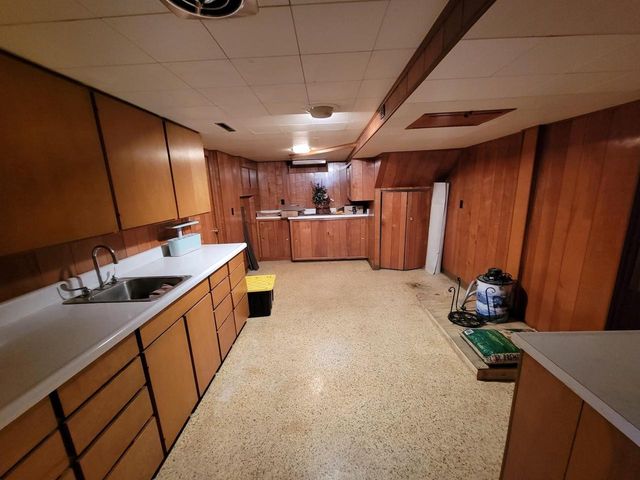 304 S LAKE STREET, Hustisford, WI 53034