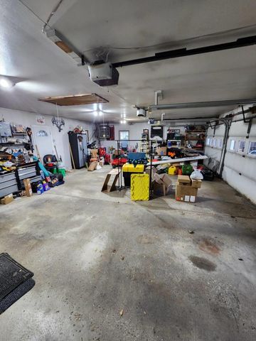 304 S LAKE STREET, Hustisford, WI 53034