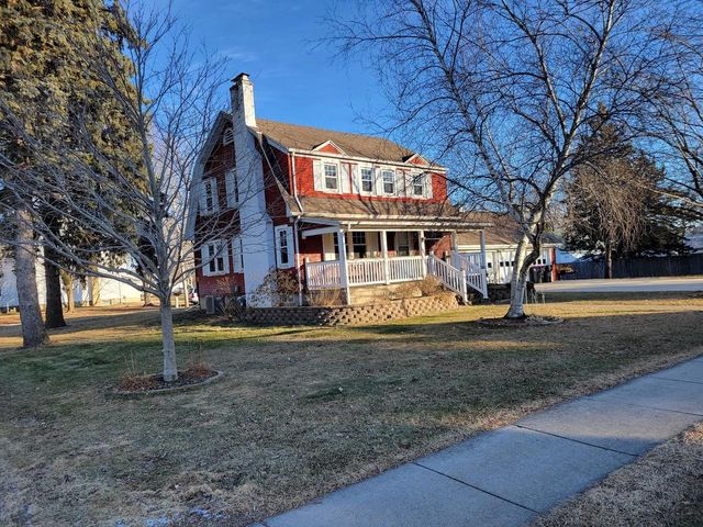 304 S LAKE STREET, Hustisford, WI 53034