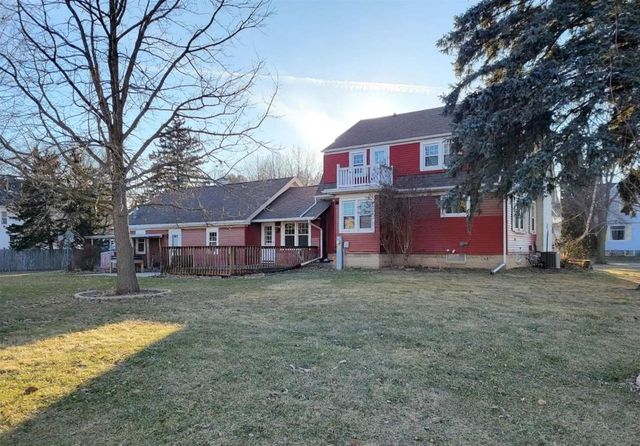 304 S LAKE STREET, Hustisford, WI 53034