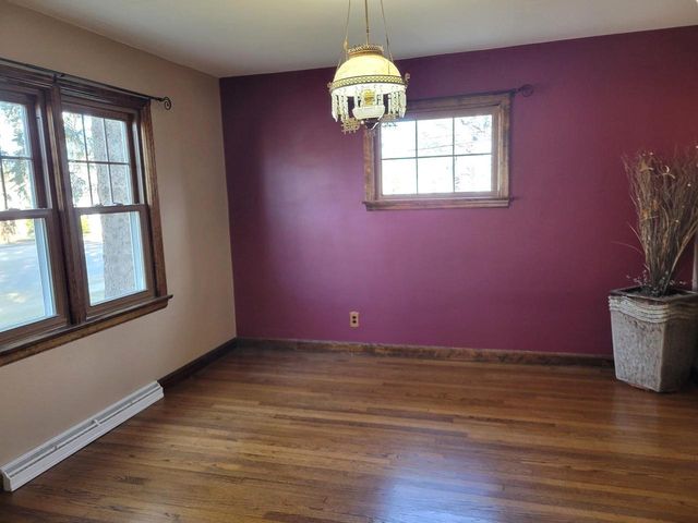 304 S LAKE STREET, Hustisford, WI 53034