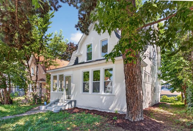 3722 Fremont Avenue N, Minneapolis, MN 55412