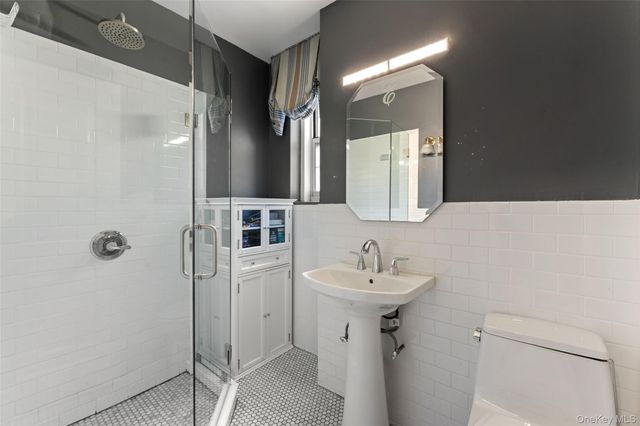25 Parkview Avenue 3A, Bronxville, NY 10708